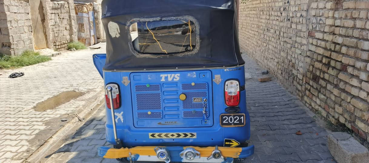 السلام عليكم  تكتك البيع واسط قضاءالحي  موديل 2021 السعر 6 مليون. رقم الهاتف  ***********
