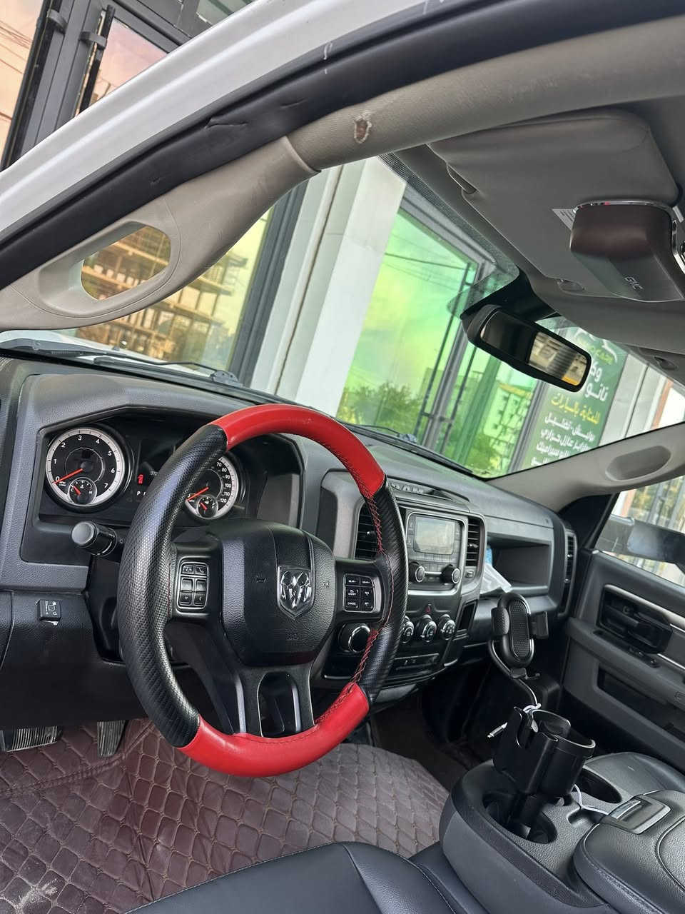 رام. 2019
ادوات ادوات  بدون مستمسكات
مشموله بلتسجيل حالين 
مكفوله من الحادث بيها مكانات صبغ

مكينه هيمي 7.5

عليها منظومه غاز 60 لتر 

مرفعه من امريكه 
جاهزه مجهزه 

سعر 120 
بيها مجال قليل
مكاني بصره

***********
