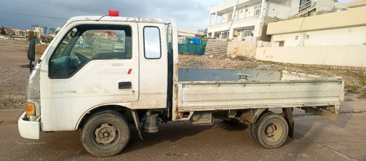 سەرەتا بەناوی خوای گەورە کیای فۆنتێرابۆفرۆشتن شوێن سلێمانی  سنەوی جنوبی لەگەڵە ***********/*********** سعری 30گەڵایە شربازهير, السليمانية
