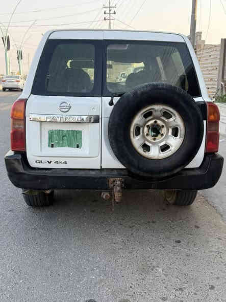 باترول2008 السياره جاهزه كير ومحرك بلادي جاهزه صدر خلفي مامي مبدل. وتخم تاير  جديد
***********
