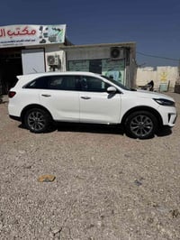 سورنتو 2019 خليجيه فول عدا القماره حديد والفورويل ماشية 95 ألف حقيقي م...