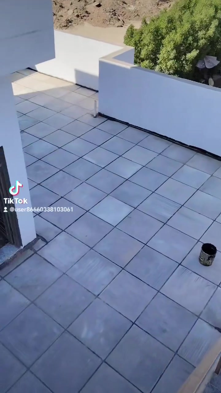 السلام عليكم نشتقل في جميع المحافضات تطبيك شتايكر+زفت+فلين+ماستك شقل درجه اولئ علئ فحص كرسته وعمل بدون فلين المتر ب10مع الفلين المتر ب12 واذا بس عمل المتر 3500
لاتصال ***********
***********
