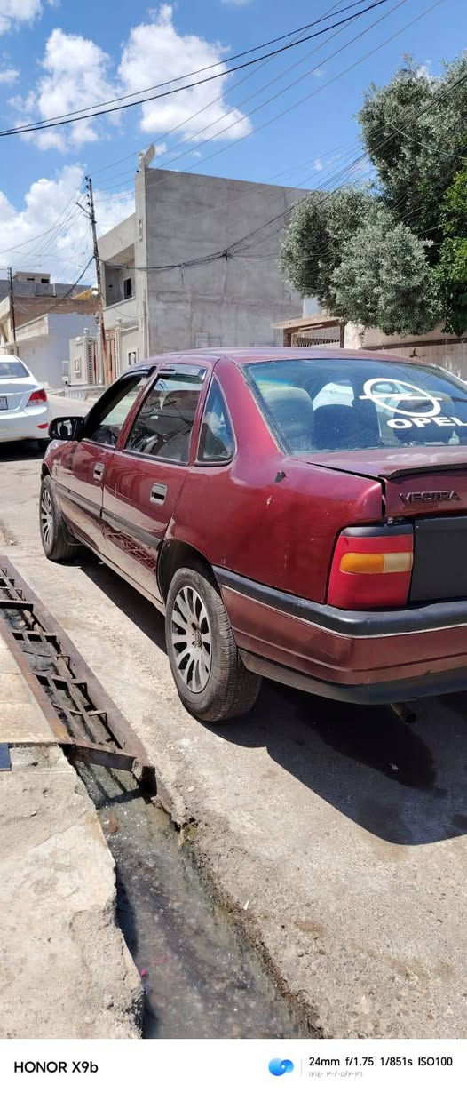 فكترا 18محرك شرط صبغ عام سستم مبدل السعر 38.   ***********
