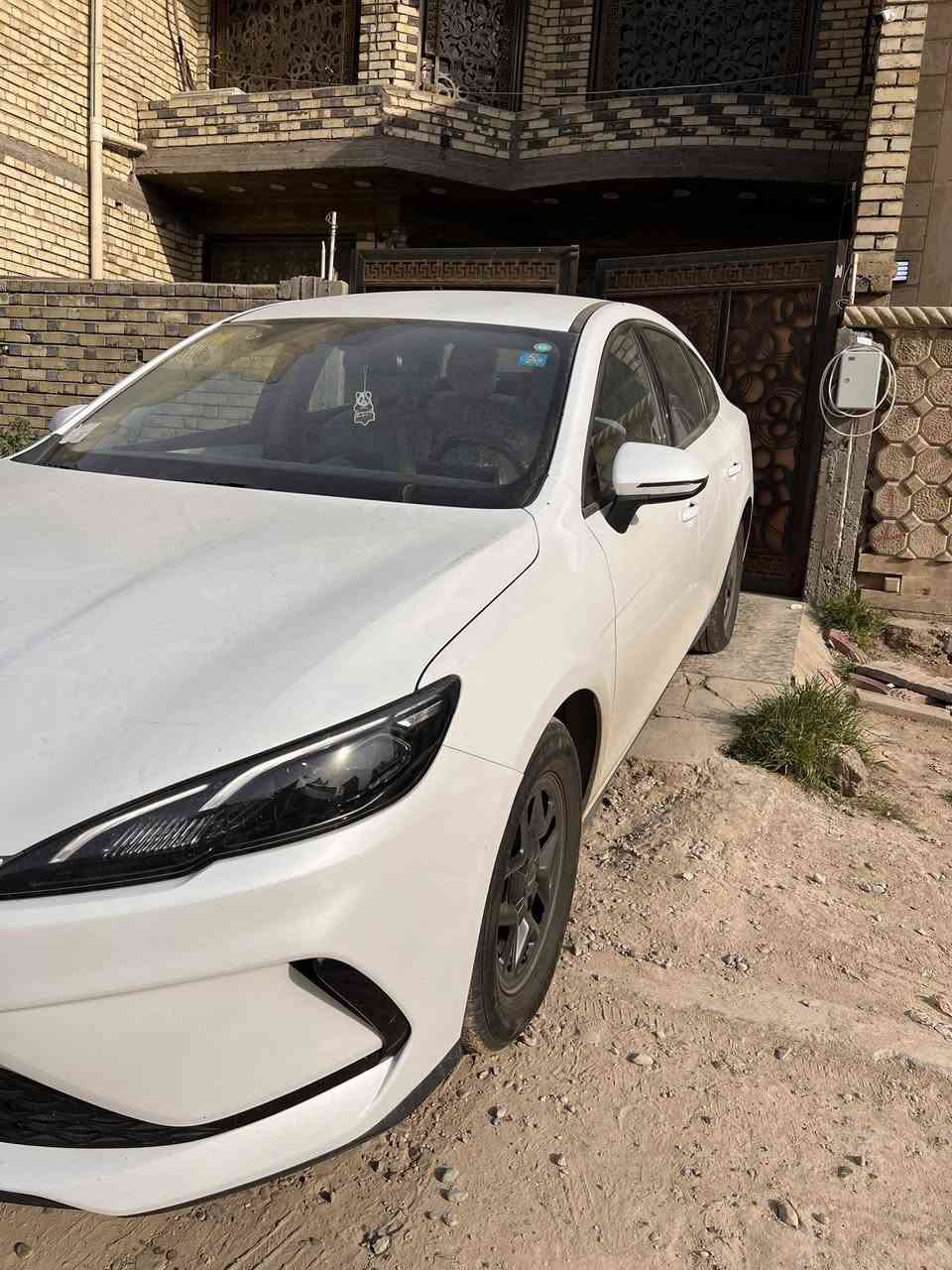 سلام عليكم بي وأي دي سيل 5 للبيع موديل 2025 سيارة جديدة ماشيه 3000الف سيارة كلش نضيفة مرقمة بغداد سيارة بسمي سعرها 19.000 رقم تلفون ‭٠٧٧٠ ٤٧٥ ٢٥٠٥‬
