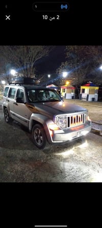 جيب لبرتي 2008 رقم انكليزي سنويه جديدة محرك وكير وتبريد بشرط .صدر خلفي...