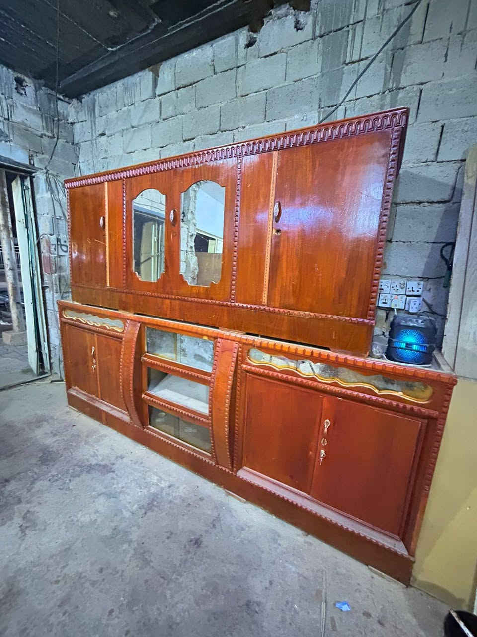 كنتور 5بوب حطاطة السعر 260الف
كنتور 3بوب حطاطة السعر 135الف
كنتور بابين حطاطة السعر 75الف 
بوفية 3مترات حطاطة سعر 125الف
بوفية مترين ونص حطاطة السعر 120الف
العنوان التاميم القادسية الاولى شارع المشاتل 
للأستفسار***********
