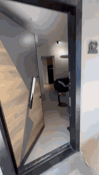 شقة في مجمع حي السلام السكني  حي الجهاد  غرقتين وحمام  طابق ٥  مع اثاث...