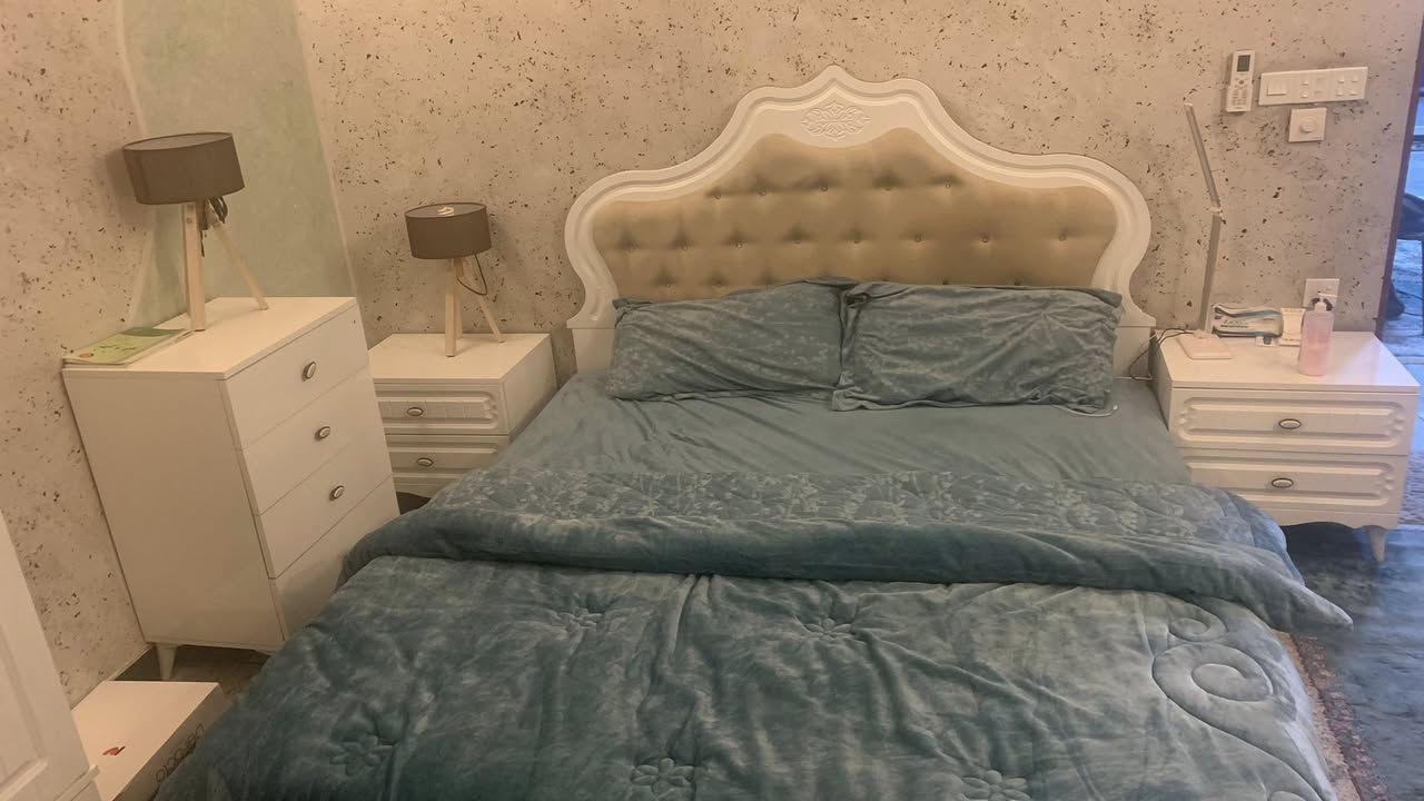 للبيع مستعجل
مستعمل نظيف 8 قطع
 *********** واتساب
