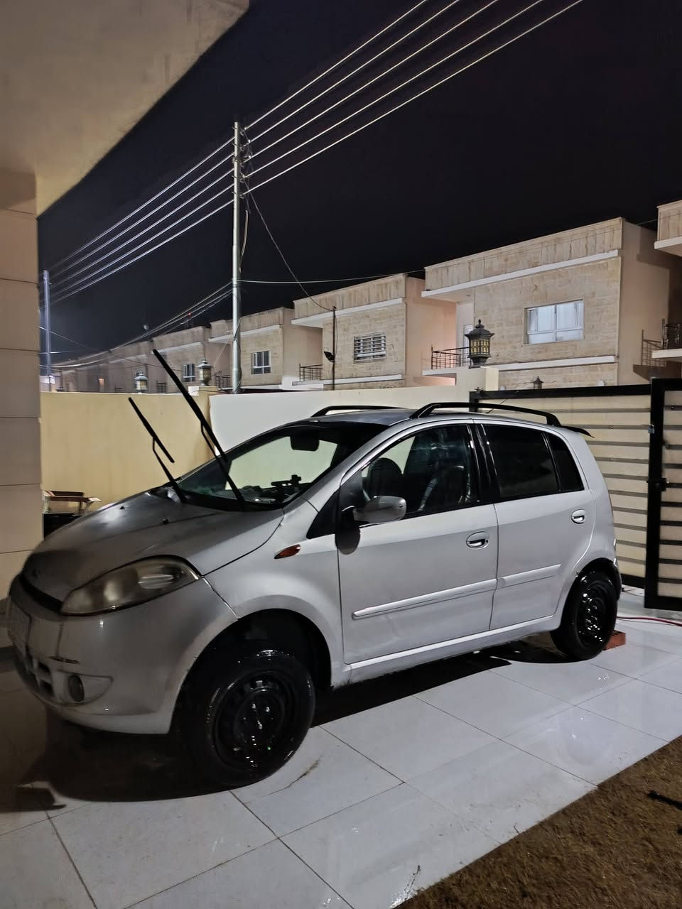 سلام عليكم من رخصه المدير سياره اي ون للبيع مديل ١٠ بسعر مناسب محتاج الفلوس ودابيع نقصها بس نمره خامسه تفلت  وسياره خير من الله مكاني تكريت ***********
