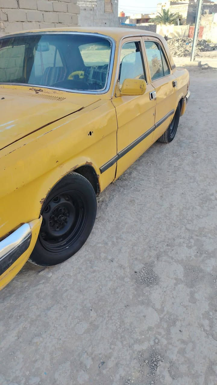 فولكه موديل 2003مكينه كيرونجي شرط حداديه خير من الله راعيه رقمه راح مني بيتهم بلسوك الشيوخ السعر ١٦وبيه مجال مكان ناصريه فضليه للستفسار التصال على الرقم ‏‪***********‬‏
