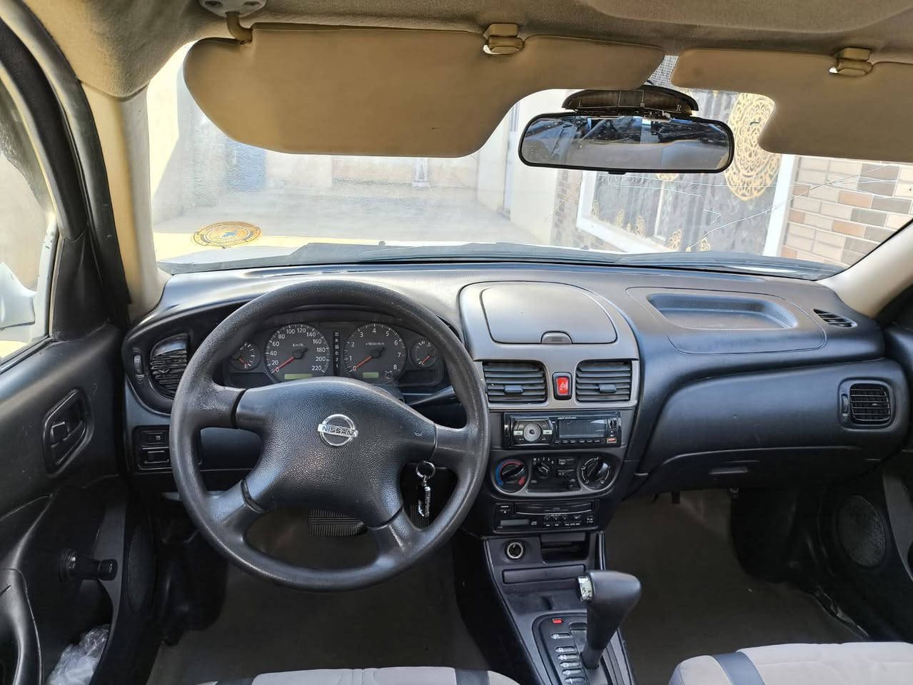 سني موديل 2004 لون ابيض رقم بغداد كير اوتو بيها طخة بالجاملغ الامامي الأيسر معدل بارد تخم تايرات جديد بطارية وراديتر جدد السعر 76 ورقة وبيها مجال بسيط العنوان الكرمة 
***********
