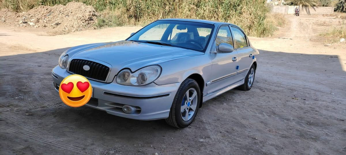 سلام عليكم سوناته للبيع رقم بغداد الدولي هزه و سنويه جديده
مكينه وكير وحداديه وتخم تاير كهربائيات كله شغاله مكفولة من الضربه مصبوغة جماليه سياره جاهزه وأحله من الصوره
السعر//57 لاتصال ***********
المكان بابل القاسم مامتواجد عل فيس بوك
