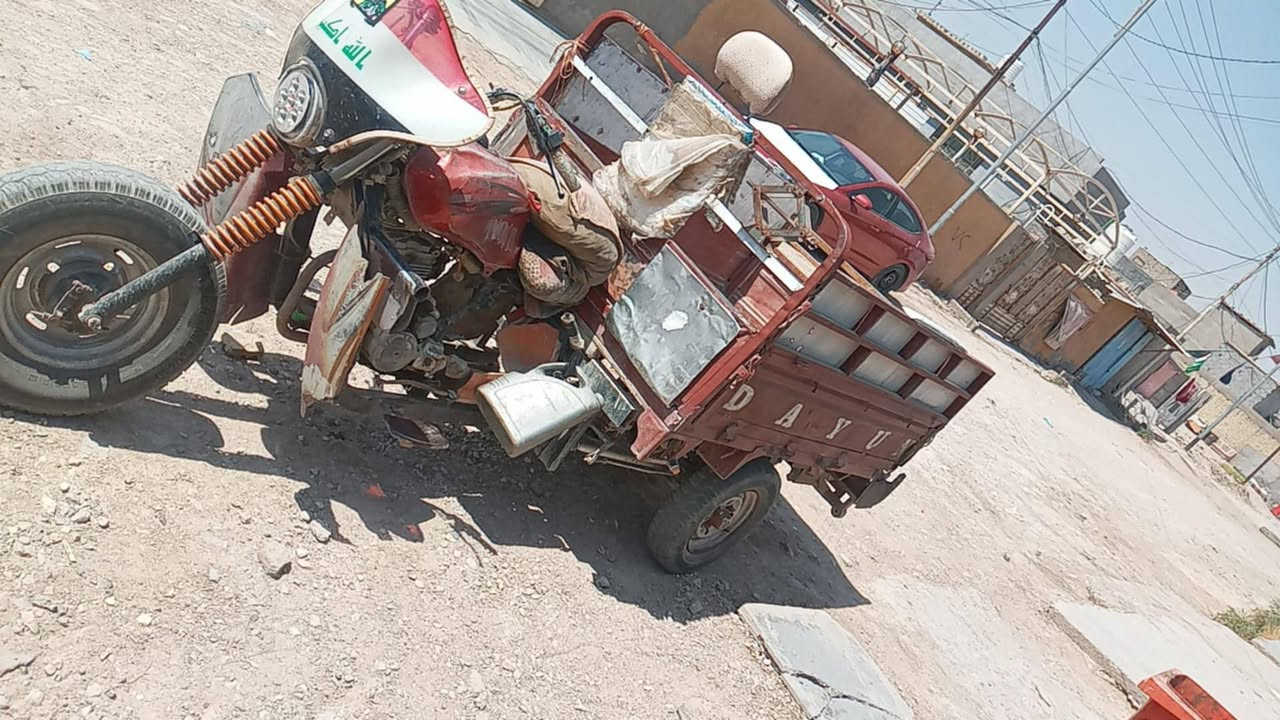 سلام عليكم ستوتة شغالة نضيفة سعر 650 قفللل اذا مو
شراي لا تراسل هاي كدامك شوف ستوتة اوراق المكان بغداد 
المدائن ناحية الوحدة ***********
