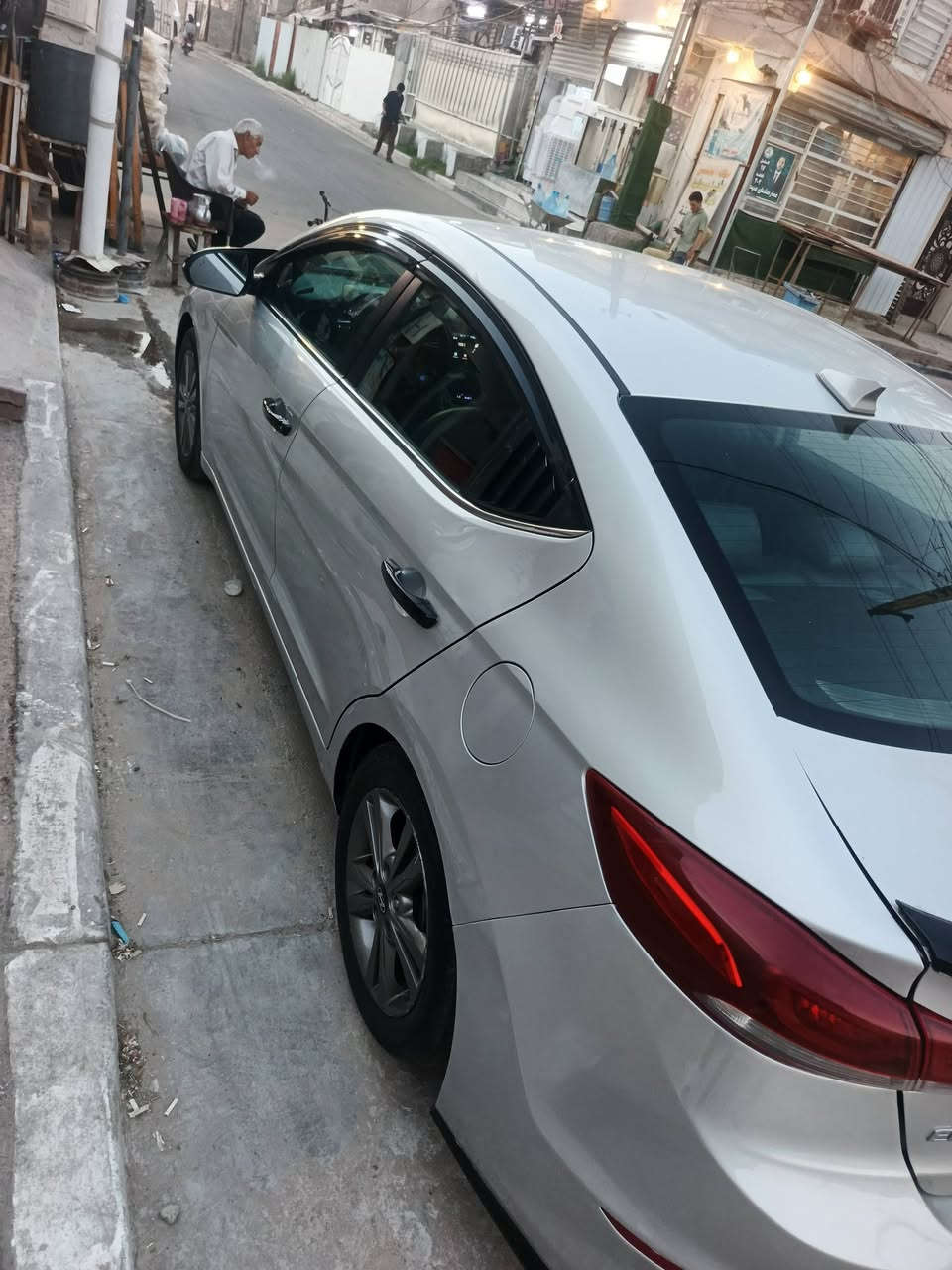 النترا 17لمتد
محرك2000
  كيرat
اربع بصمات
كشن كهربائي تدفئه
اشارت ترحيب
مانع انزلاق
 تخم تابر
حساس امامي خلفي
محرك كير شواصي لغود بلضمان
السياره بسمي تحويل ثاني يوم
سعر115
***********
