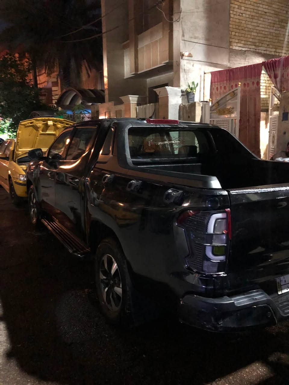 شانجان ٢٣ فول موصفات عده الفتحه رقم بغداد مكلوبه   السعر ١٤٠ وبيه مجال مكان السياره بغداد الحريه ***********
