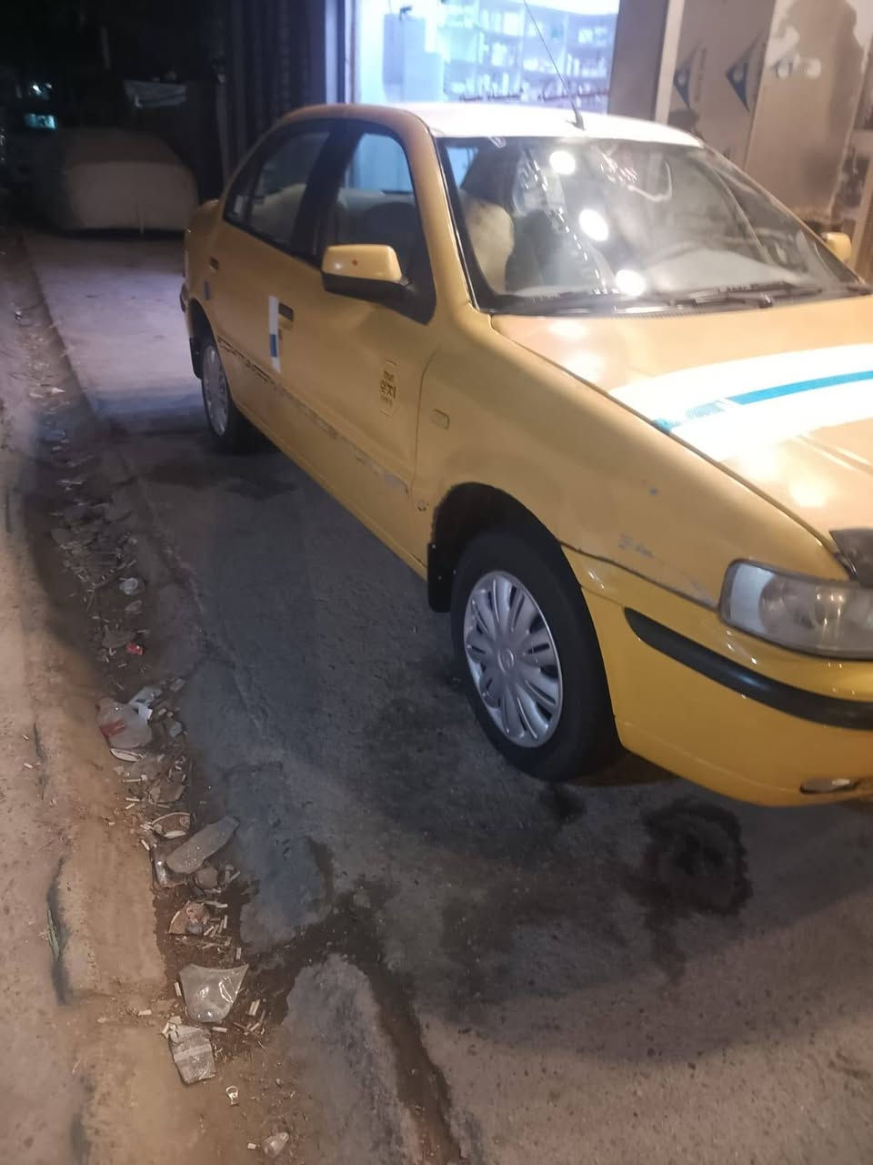 السلام عليكم سمند للبيع موديل ١٠السيارة جاهزة رقم بغداد مكينه وكير خير من الله تبريد ثلج تحويل ثاني يوم تخم تاير حداديه جديدة السعر ٢٣ وبيهامجال وهذا رقم***********
