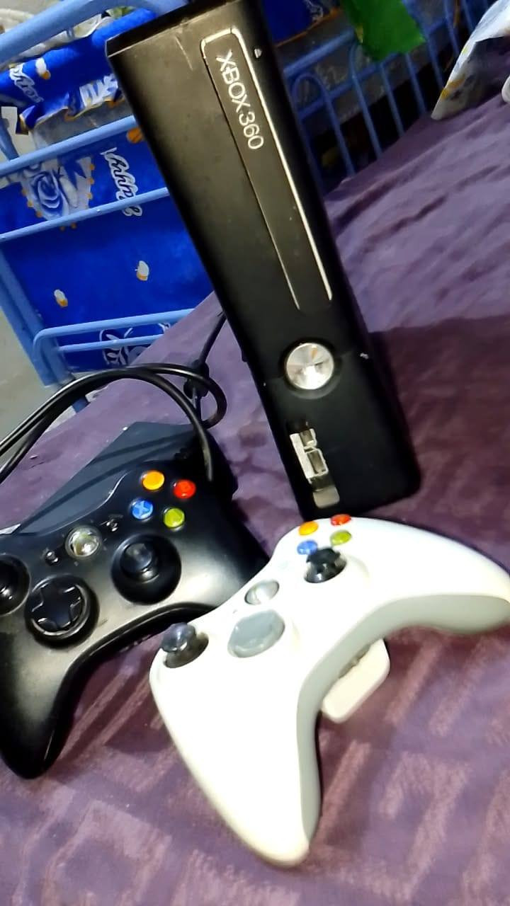 اكسبوس ٣٦٠ سلم مهكر وبي أكثر من ٣٠ لعبه قويه للبيع سعره ٧٥ وبي مجال العنوان بغداد الحسينيه مسقط ***********
