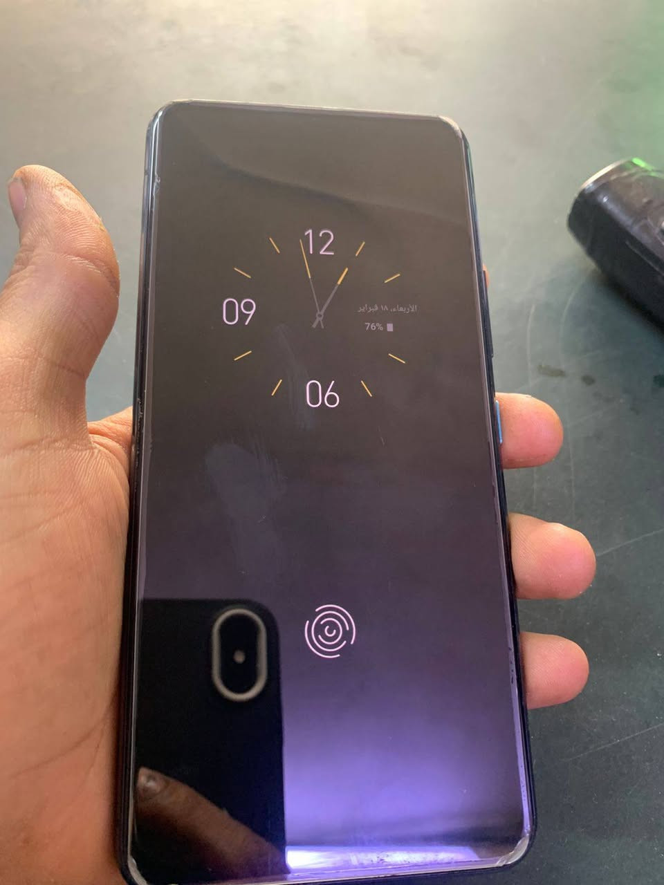 للبيع اومراوس ب ايفون السعر250قفل قفل نظافه 100/100ذاكره 256عشوائيه 8+8 تصوير فور كي كامره فلب هاذ رقمي ***********
