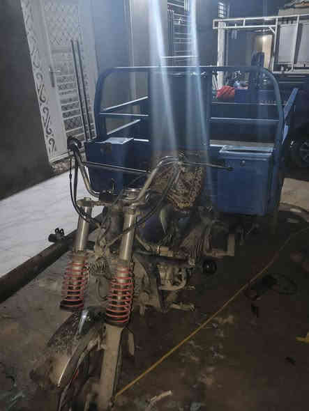 سلام عليكم ستوته للبيع موديل 16 بدي مصبوغ صبغ حراري مكينه 2025 كير بكس جديد ابو الفهد تاير ابو الخطه جديد  غراضها موجودات دراجه خير من الله اوراق اصوالي اكاتبك وية الوكيل مراوس هم ارواس  مكاني نجف رقم ***********
