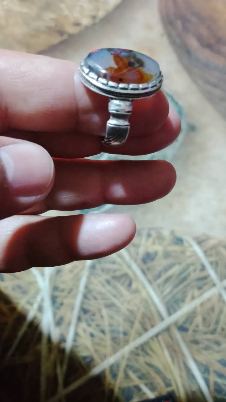 متاح خاتم يماني شجري مصور طبيعي قديم مكاني بغداد الحريه ***********
