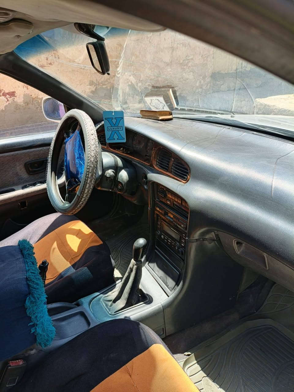 متاح
سوناته ٢
موديل 1993
سنويه 2030 رقمها دولي 
محرك مفتوح
كيرر وصدر وتايرات بحاله جيده
كهربائيات شغاله
مكان السياره/ حديثه
 السعر 40$
للاستفسار ***********
#مكلف بالنشر
