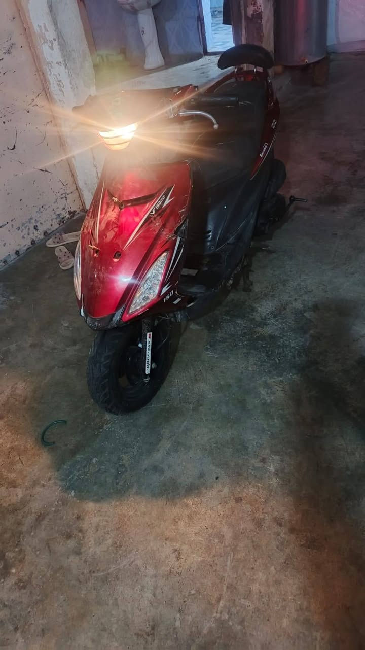 ماطور همر للبيع نضيف شغال شرط سعرو 130 بي مجال مكاني موصل حي القدس ***********
