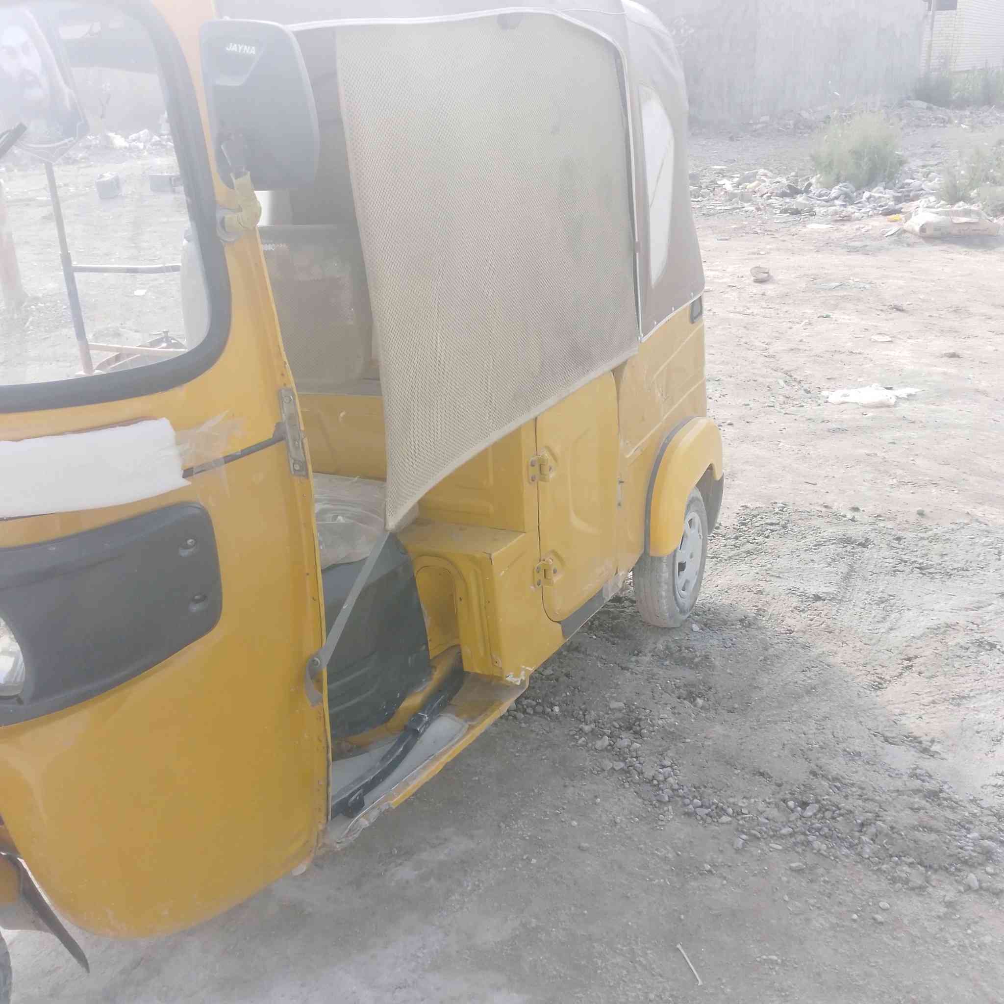 السلام عليكم تيك توك 21 شهر 11 اوراق مكبوسه بخمسه وبيها مجال شيء قليل مكان بالبياع وقف***********
