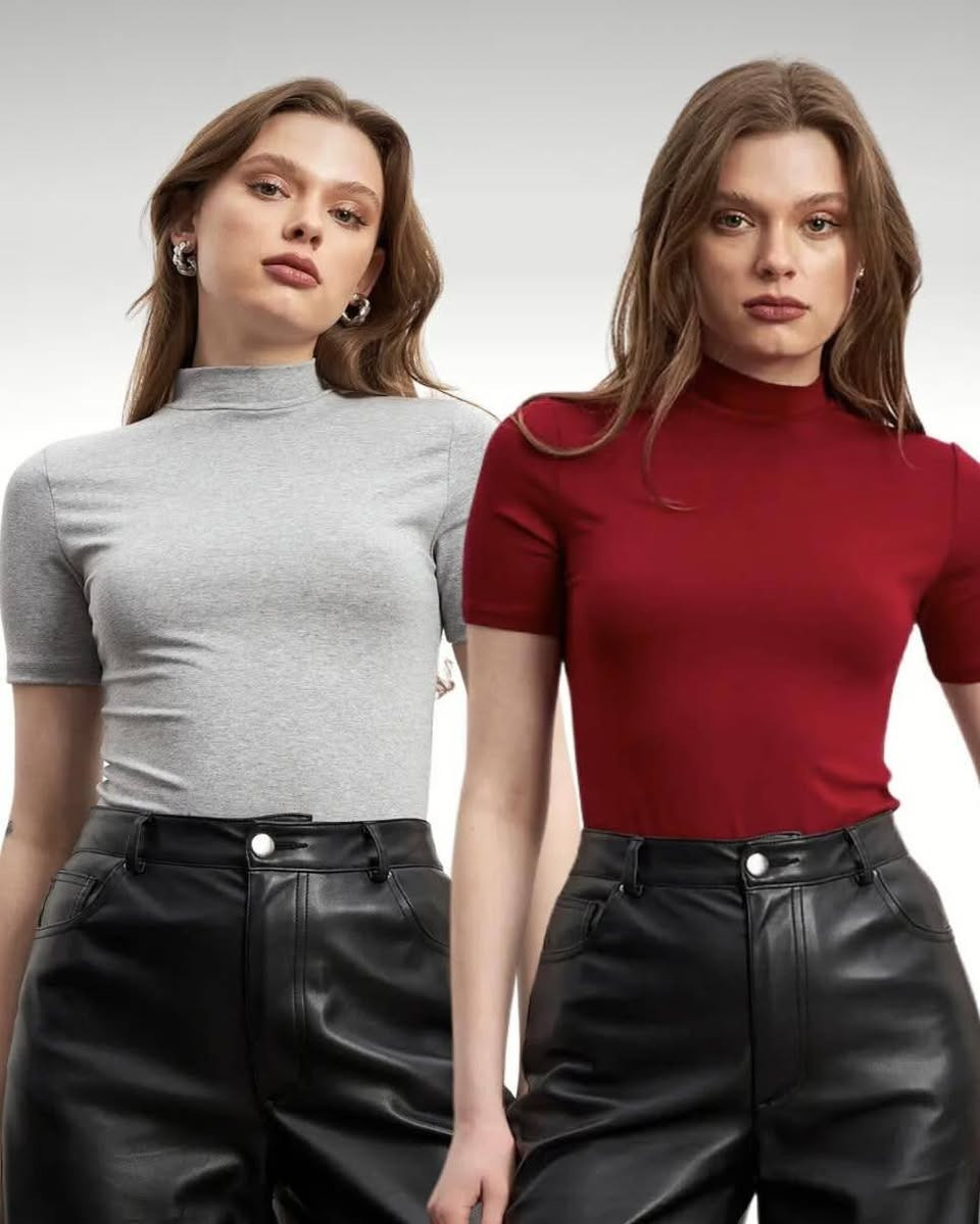 هاينك صيفي
قماش قطني انيق ✨️ 
فانيلة سادة 👕
نص ردن
سعر القطعه ٦

يوجد بيع جمله ومفرد

🚗 توصيل الى كافة المحافظات
للحجز والاستفسار :
***********
