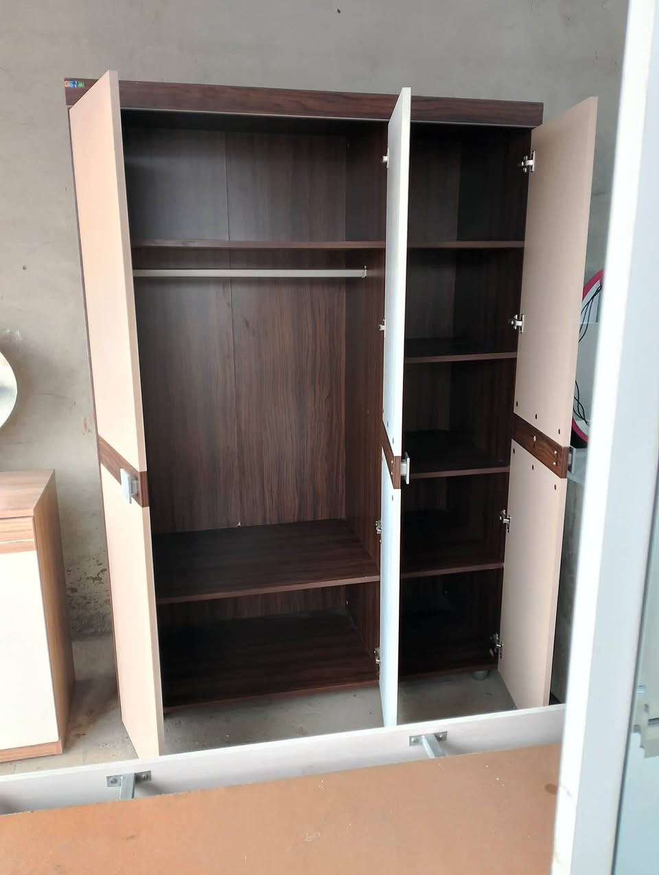 غرفه نوم نفر ماركة حيل نظيفه 
السعر 360


**إذا كنت صاحب هذا الإعلان وتريد حذفه لأي سبب، رجاءا أرسل رسالة إلى الدعم الفني**