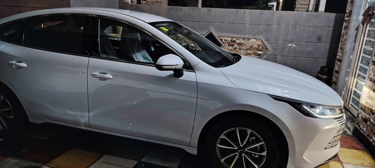 سلام عليكم
بي واي دي دسترويل زيرو زيرو سياره مكفوله كفاله عامه
رقم بغداد بسمي مشروع وطني   2025
مكان بابل هاشميه
***********
