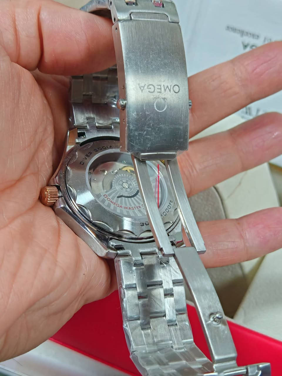 مزاااااااااد مزاااااااااد 
لدينا لكم اليوم مزاااااااااد جديد لساعه فخمه وانيقه الساعه اوميكا سي ماستر  ماستر كوالتي اوتماتيك كامله المرفقات مع الظمان سنه كامله 

فتحة باب الساعه 40 دولار واقل رفعه 5دولار 
يبدا المزاد الان وينتهي ساعه 4 فجرا 

الساعه اوتماتيك 
منفذ شهري
طوق دوار
عقارب لامينوس 
قطر 42
قفل بحري
بدن ستانلس ستييل
مضاده للماء 300 متر
ظهر كشف
طلاء ثابت
زمبلك مختوم
بوك مختوم
تأتي كامله المرفقات مع الظمان سنه كامله 
يوجد لدينا توصيل لجميع محافظات العراق


**إذا كنت صاحب هذا الإعلان وتريد حذفه لأي سبب، رجاءا أرسل رسالة إلى الدعم الفني**