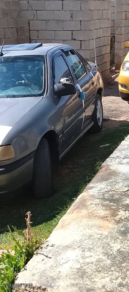 السلام عليكم للبيع اوبل فيكترا موديل 91 مصبوغه عام رقم انبار سعر 33وبيهه مجال لشراي مكان السياره ابو غريب خان ضاري.للستفسار رقم الهاتف ***********
