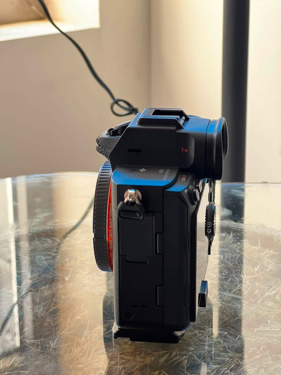 السلام عليكم كامره للبيع
Sony a7r4 (iv)
شتر 18K 
نضافه 98٪؜ بدون شخوط 
فقط بدي بدون غراض 
سعر مليونين و مية الف 
☎️***********
