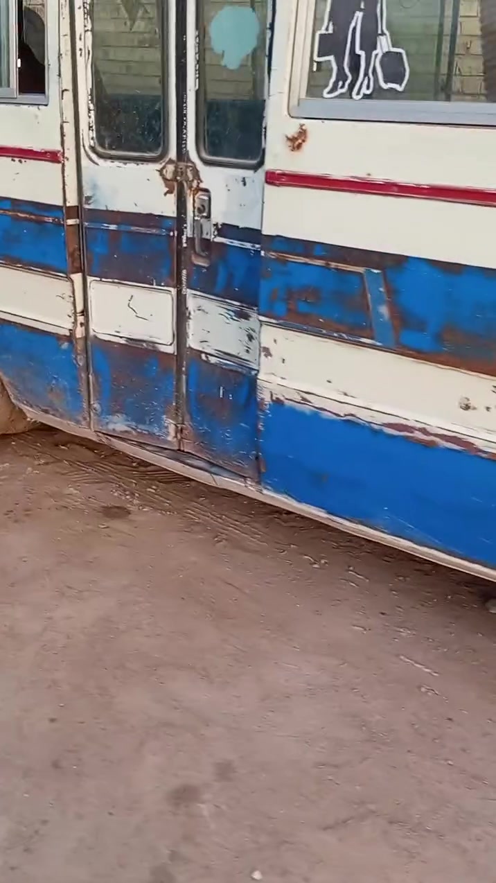 السلام عليكم كوستر تفسيخ للبيع استفسار اتصل مكان سياره نجف الاشرف ***********
