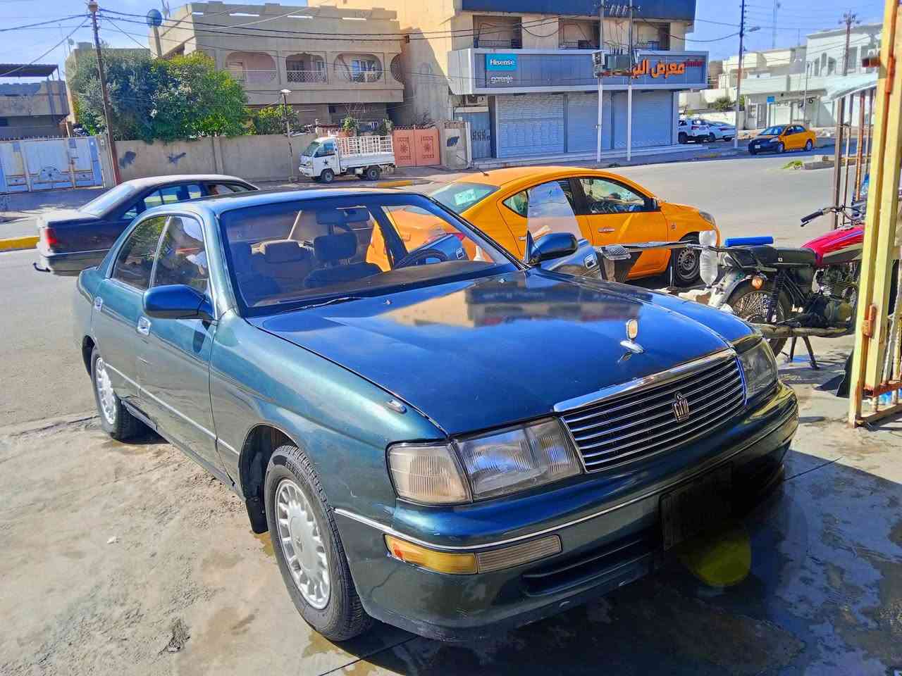 السلام عليكم سيارة بطه 1992متصل السعر 55 وبي مجال
سنويه بسمي رقم كركوك دولي لحد 30 كير ومحرك 2500شرط.      ***********
