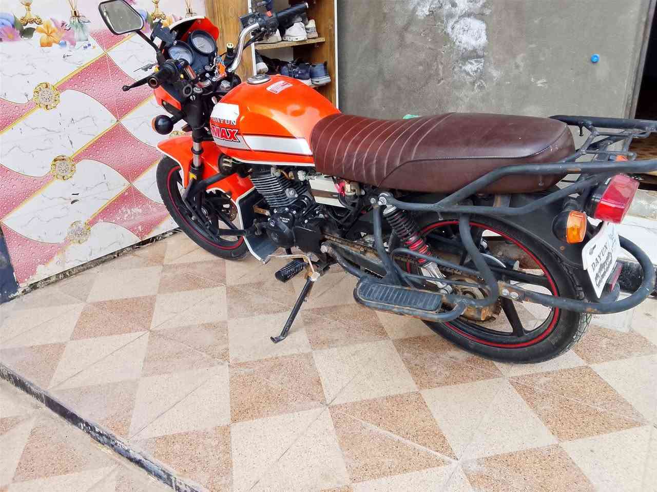 دراجه دايوان سنويه رقم كوت واسط مشروع وطني استلام لوحات فقط مديل 2023 دراجه حلوه ورزنه بيها بدايه تبخير العنون البصره التنومه 
السعر 1,500 تواصل ***********
