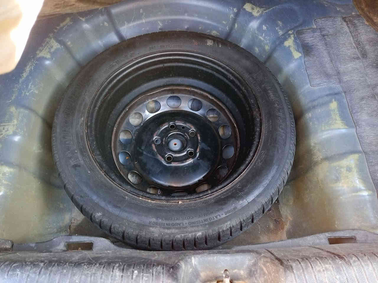 السلام عليكم هونداي النترا موديل 2016 مكينه جديد كير جديد تبريد شغال ليبل واحد تحويل  الشراي يتصل ***********
