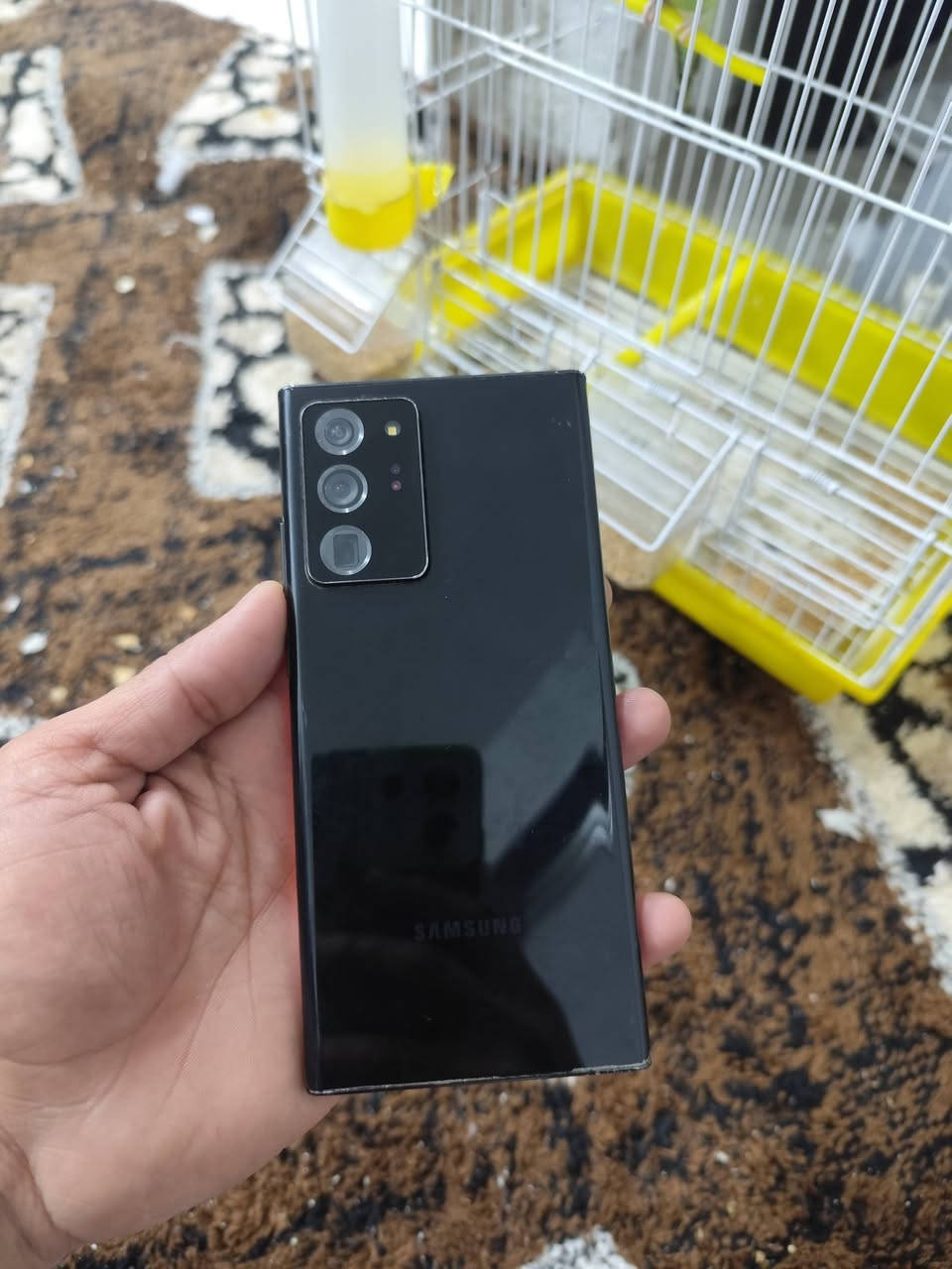 جهاز سامسونك نوت 20 الترا اصلي شرق أوسط دبل سيم ذاكره 256 رام 12+12 بوبجي 120 فريم الجهاز شرط من باب البيت فقط بي نقطه سوده بدون تأثير موضحه سعره 325 الف شراي خاص


**إذا كنت صاحب هذا الإعلان وتريد حذفه لأي سبب، رجاءا أرسل رسالة إلى الدعم الفني**