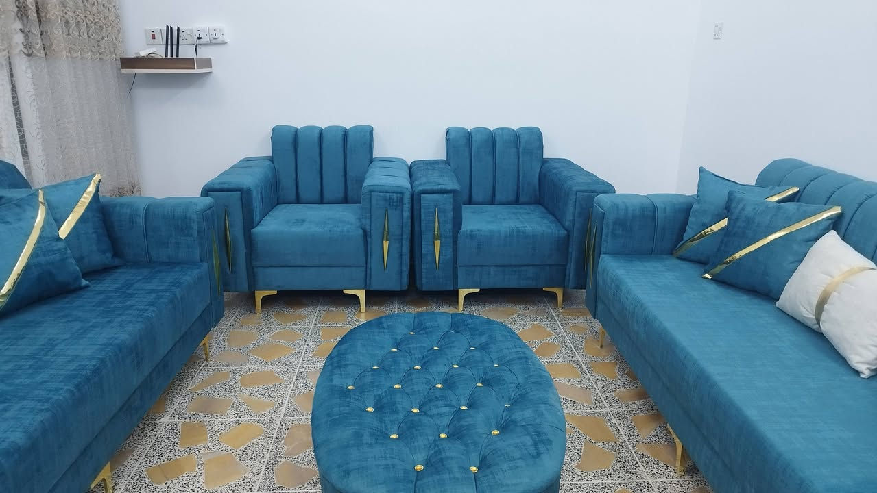 للبيع تخم قنفات كامل غير مستعمل جديدة خشب بلوك استفسار عبر رقم ***********
