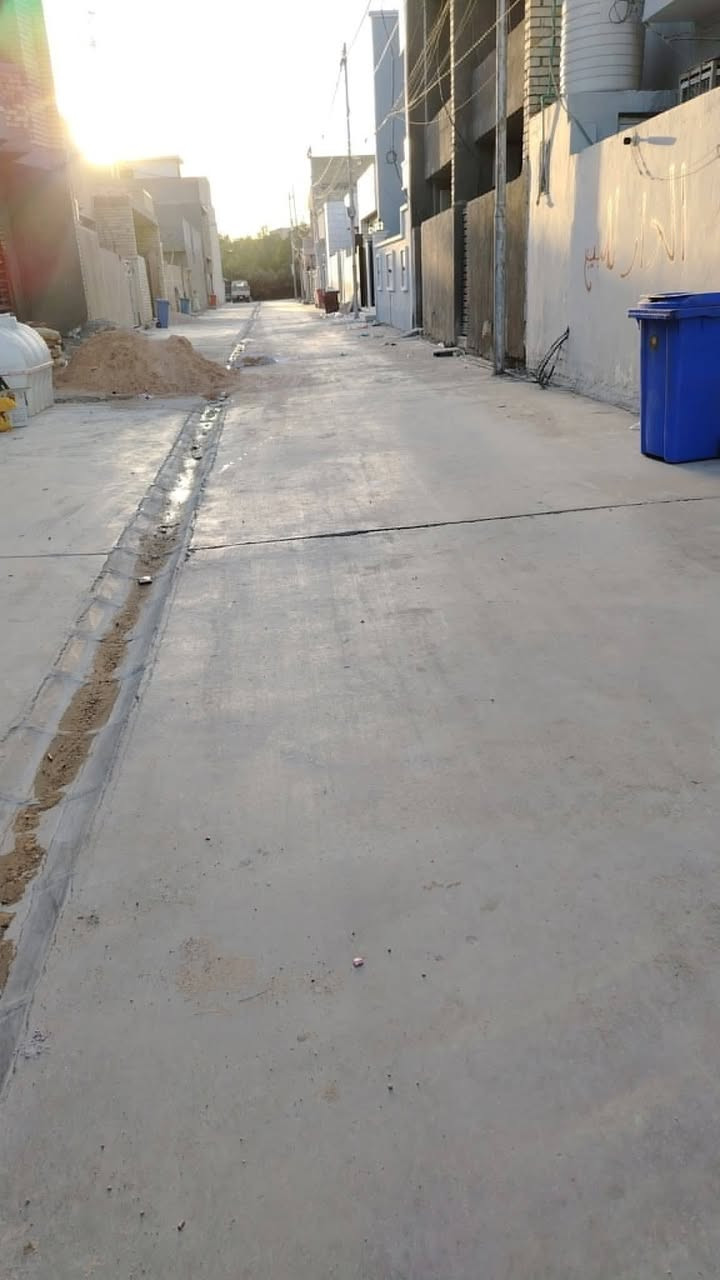 السلام عليكم يوجد قطع اراضي للبيع زراعي كفاءت السيديه مساحات مختلفة كامله خدمات ماء كهرباء مجاري تبليط قرار محكمة مباشر من صاحب الكاع الاستفسار على رقم ***********
