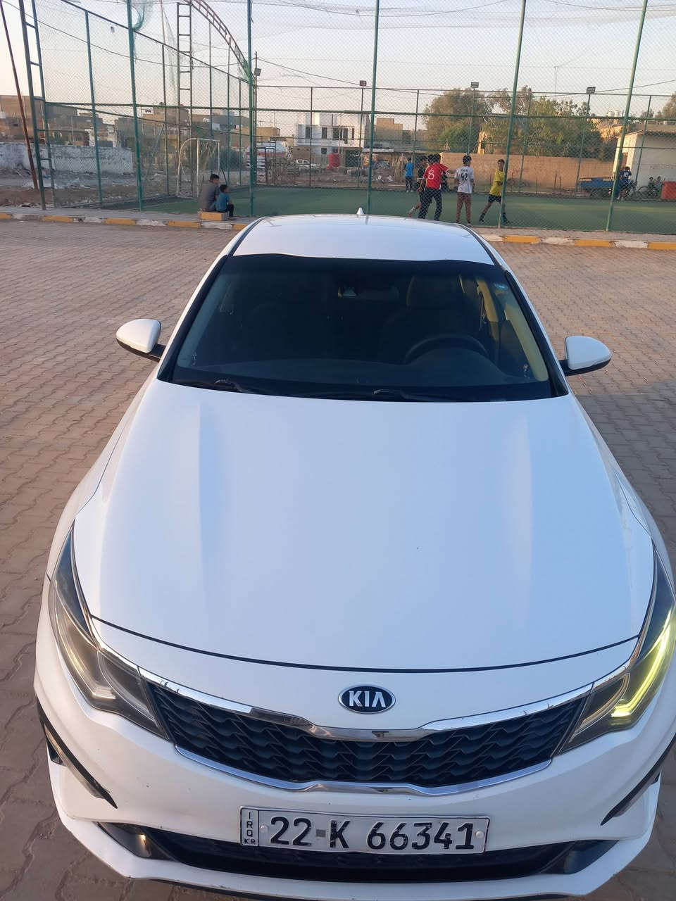 السلام عليكم 
اوبتما موديل 2019 باسمي اخذتها قبل أسبوعين وحولتها باسمي محرك 2400 gdi ممفتوح جديد ماشيه 100الف
كير ومحرك بشرط لاتنقيص ولا تبخير 
حداديه زينه 
فئة fe
رادارات
حساسات خلفيه
كاميرا
تحديد مسار 
ثلاث أنظمة قياده 
تبديل باب السائق والى خلفه  وقبق الجنطه بقطع اصليه نفس اللون وصبغ جاملغ خلفي 
رقم الشاصي مرفق وصور الحادث 
سنويه لغايه 2031
هزه وفحص  بعد شهرين 
بجم كبس الشركه 
السعر 125 وبيه مجال
سياره احلى من الصور 
مكان السياره الديوانيه
للتواصل الاتصال على الرقم ***********
