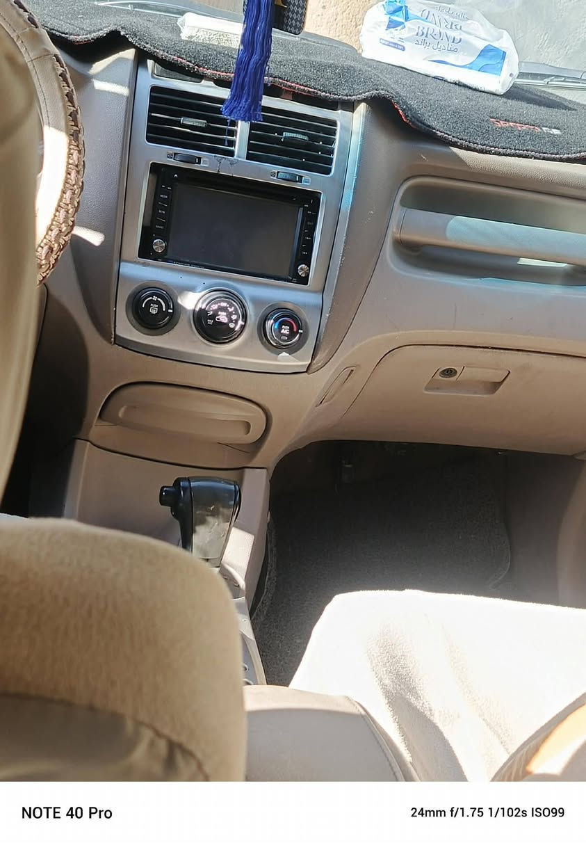 مكلف بل النشر كيا سبورتج للبيع
٢٠٦ سياره احله من الصور 
السعر ٧٥ بيه مجال حك الجيه للجادين وتصل عل ***********   
غير متواجد عل نت  مكان بابل الحمزه الغربي العلاق
