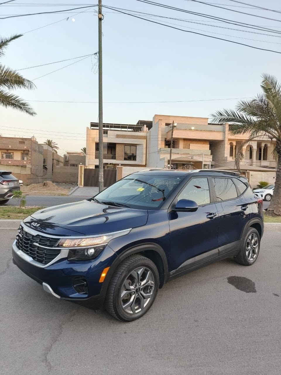 ياالله للبيع فقط
سعرها كلش مناسب وبالعافية على ياخذها
دخول جديد فحص مؤقت 
كيا سيلتوس 2024 S سبورت كلين
حادثها ربع دعاميه فقط صبغ
وبيها تكحيل كارت على كد شبرين باقي كفاله
داخل لونين محرك 2000 دوش
شاشه ديجتال متصلة
ماشية 28 الف 
سياره لوك واحلى من صور
مكان السيارة بغداد السيديه
السعر 145 وبيها مجال للشراي
***********
***********
