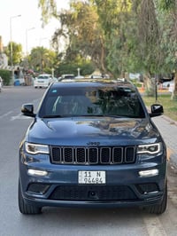 jeep S  2021 السياره مخزنه ماشيه ٢٩ كيلو وليس مايل  بحالة الوكاله كاعي...