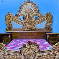 يوجد غرفه نوم صاج عراقي شرط حطاطه فصال هيت خشب درجه اولى السعر و٤٥٠ وب...