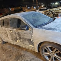 حبيت افيدكم اي شخص عنده صبغ سياره هذا صباغ ماهر ومواد كله درجة اولى وه...