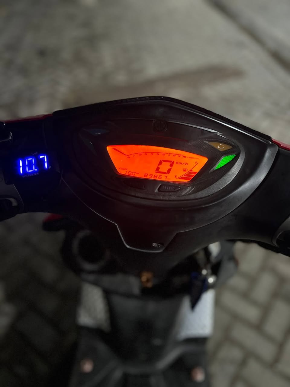 سلام عليكم دراجة GTR 2011 رمبة للبيع السعر مليون و بي مجال بسيط المكان مدينة الصدر شارع الاورفلي للاستفسار ***********
