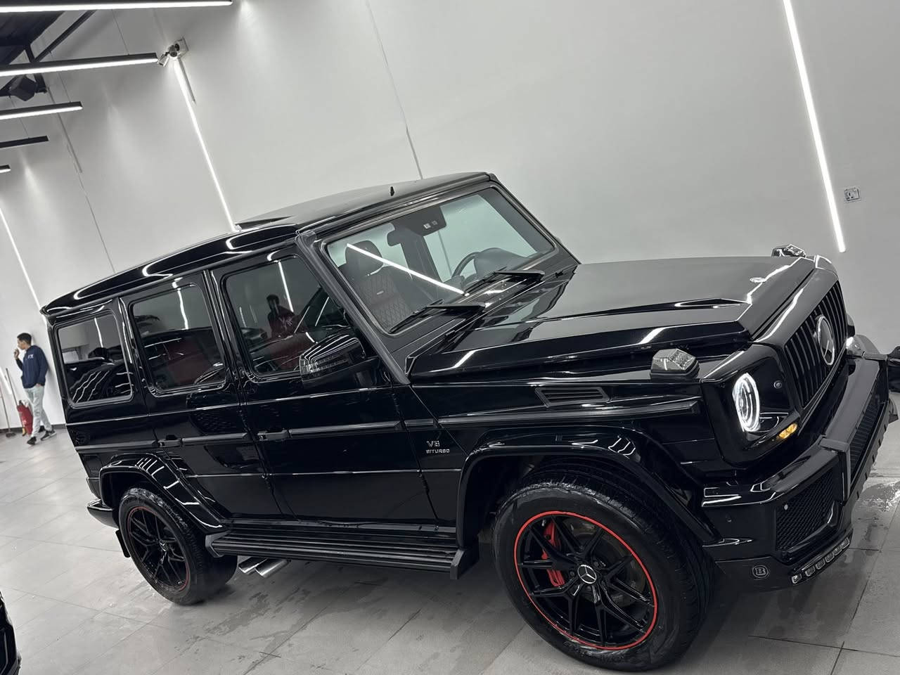 جي موديل 2016 G63. بدون صبغ السياره رقم بغداد الجديد جاهزة من كل شي وكلش حلوه السياره بيع او مراوس ***********
