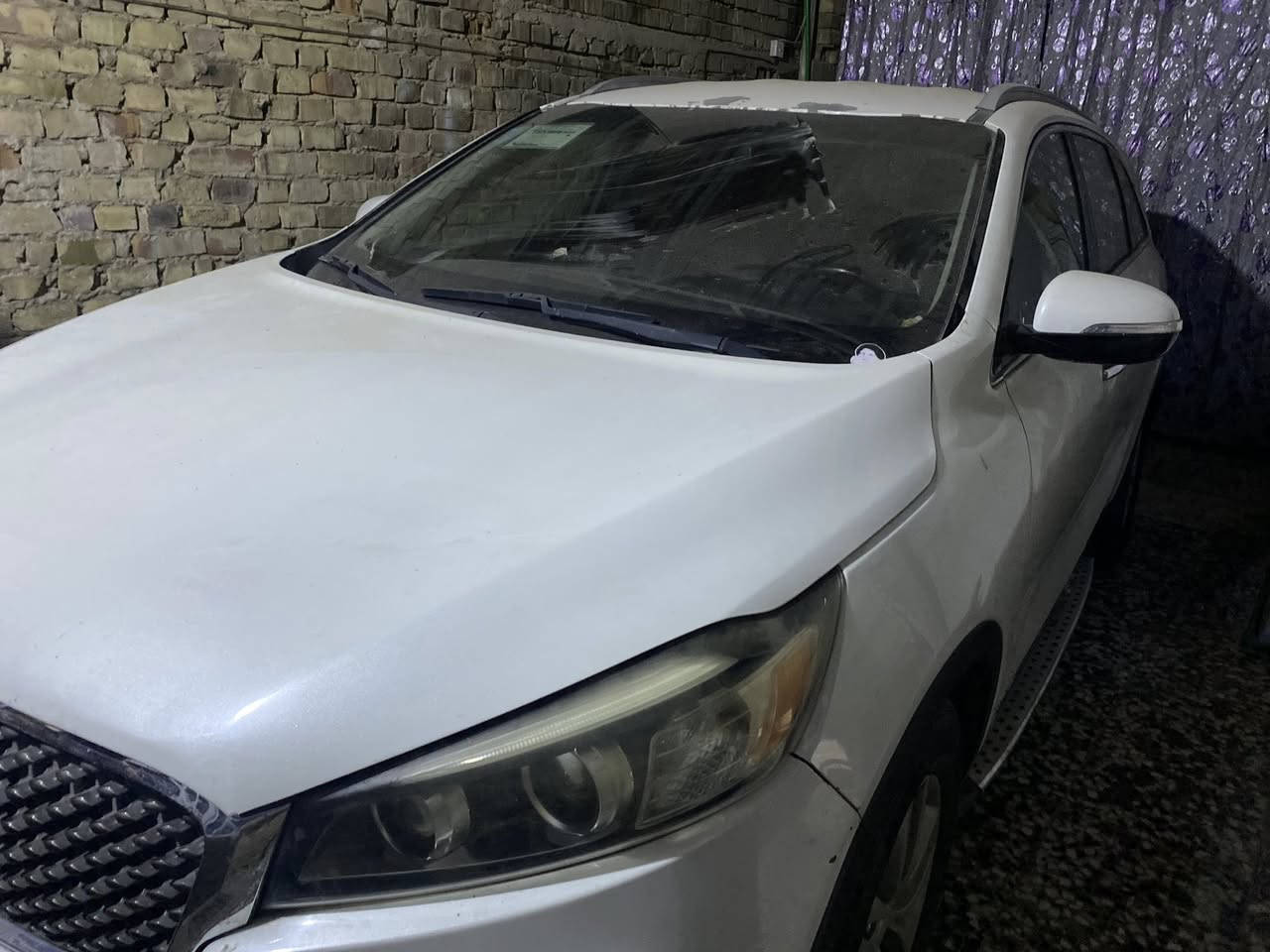 سورنتو ٢٠١٦ امريكي 
6 سلندر 
سبعه راكب
تلث قطع تبريد 
بيها خمس قطع صبغ 
بيبان اثنين وجاملغين 
وصندوگ 
بيها كازگيت خابطه 
السعر ١٥٥ بي مجال ان شاء الله
رقم الهاتف ***********
