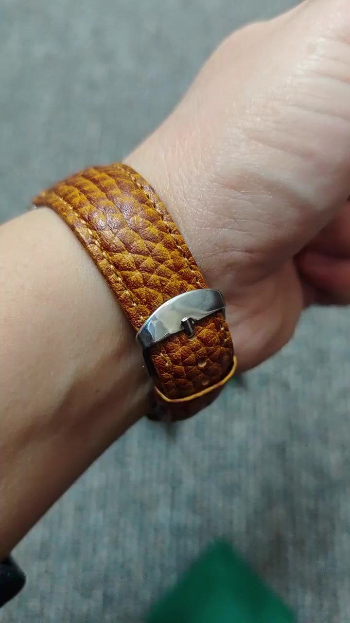 سلام علیکم. 
ساعە کاسیو یابانی اصلی تجمیع مالیزیا للبیع. باتری. رینك دوار. منفذ یومی. ستنلس ستیل. ارقام و امیال مضیئه. نضیف لوك. لونین ذهبی و فضی. روعه. سعر 50 الف


**إذا كنت صاحب هذا الإعلان وتريد حذفه لأي سبب، رجاءا أرسل رسالة إلى الدعم الفني**